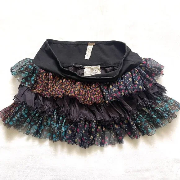 Free people ruffled mini skirt S - Picture 3 of 7